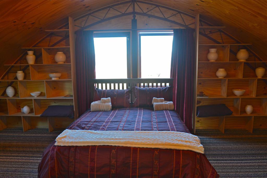 Barn Bed And Breakfast Waitati Oda fotoğraf